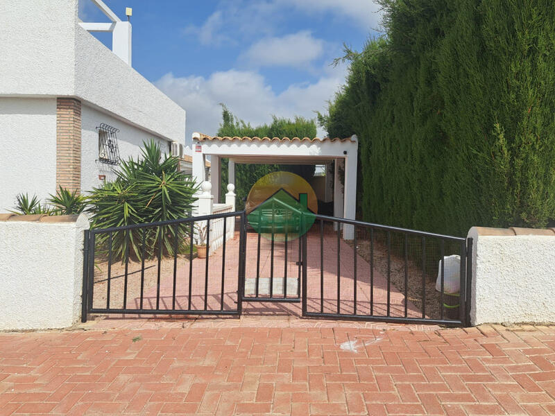 2 Schlafzimmer Villa zu verkaufen