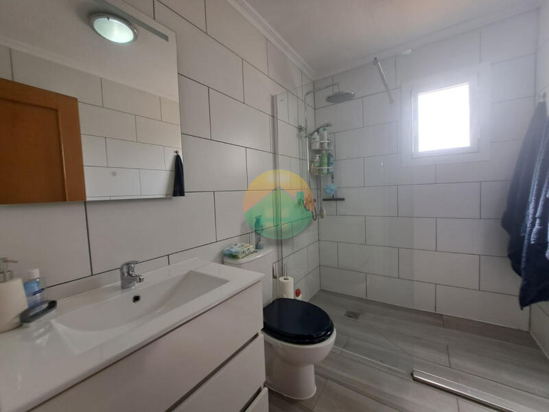 2 Schlafzimmer Villa zu verkaufen