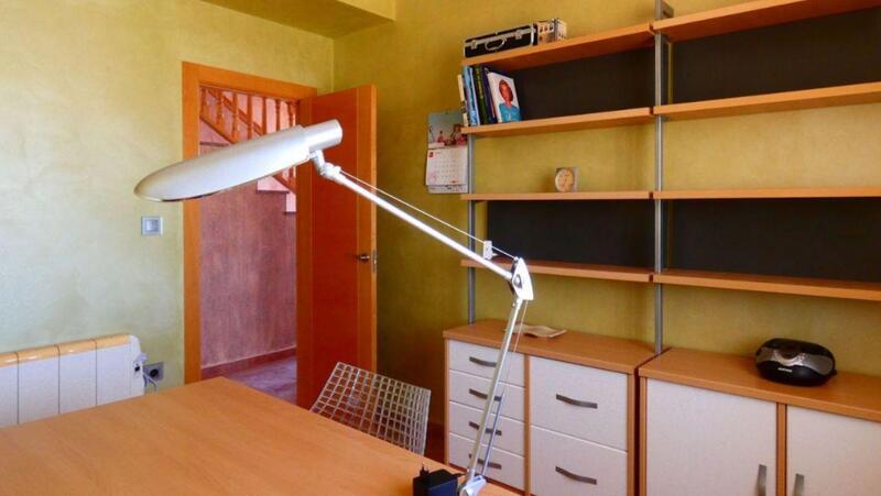 4 Schlafzimmer Villa zu verkaufen