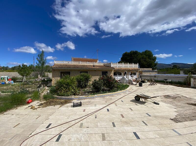 Casa de Campo en venta en Sax, Alicante