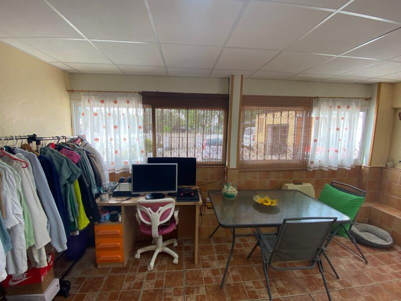 4 bedroom Country House for sale