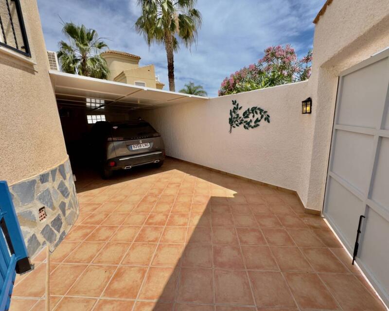 3 bedroom Villa for sale