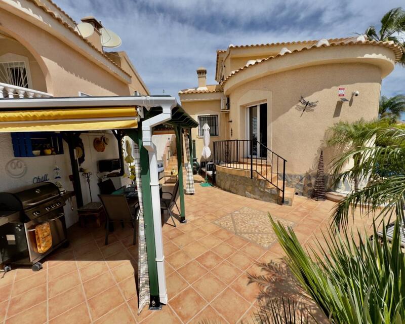 3 bedroom Villa for sale