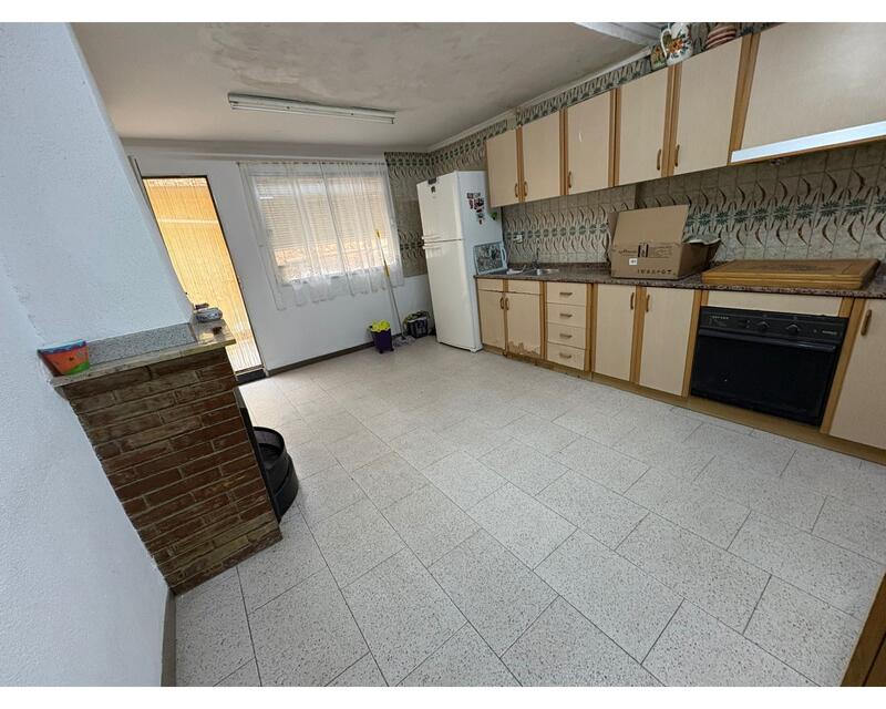 3 slaapkamer Gezinswoning Te koop
