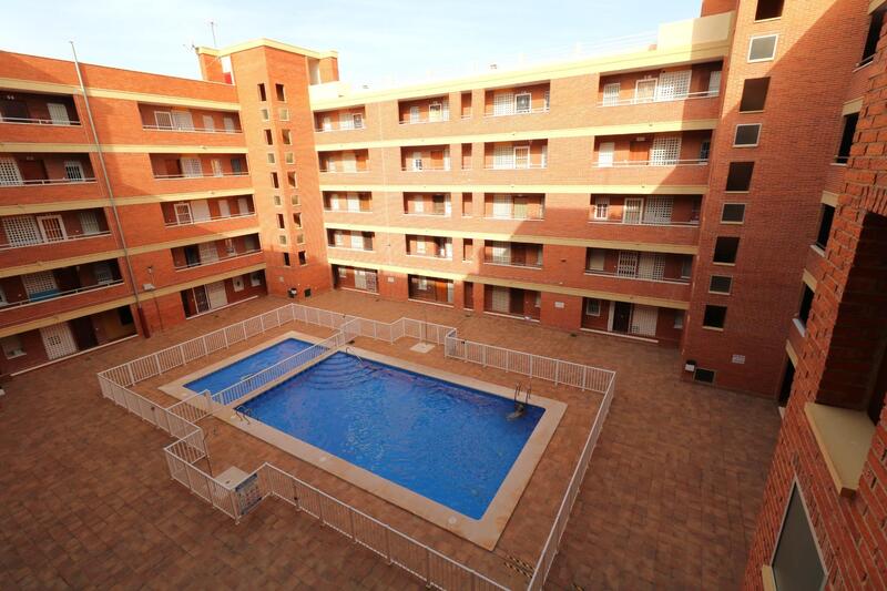 Lejlighed til salg i Torrevieja, Alicante