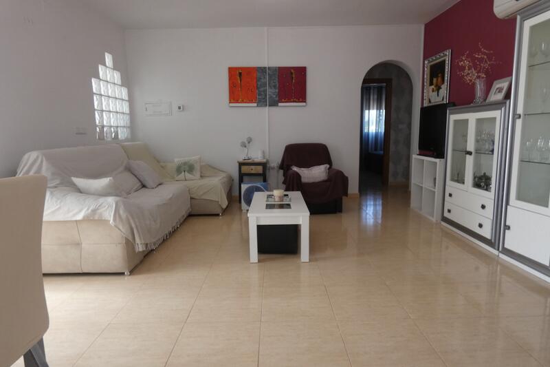 3 Schlafzimmer Landhaus zu verkaufen