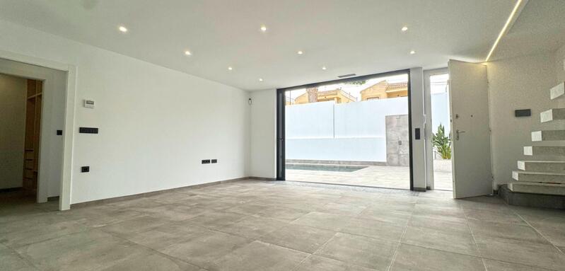 4 Schlafzimmer Villa zu verkaufen