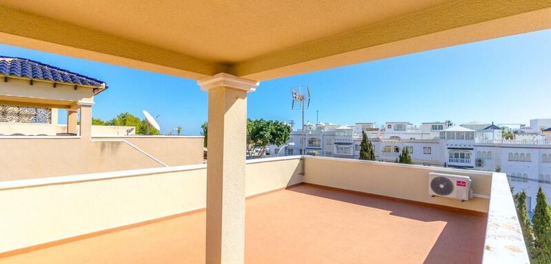 3 Cuarto Villa en venta