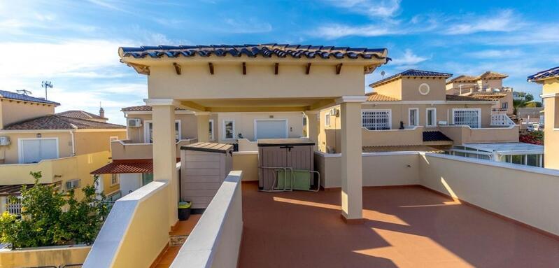 3 Cuarto Villa en venta