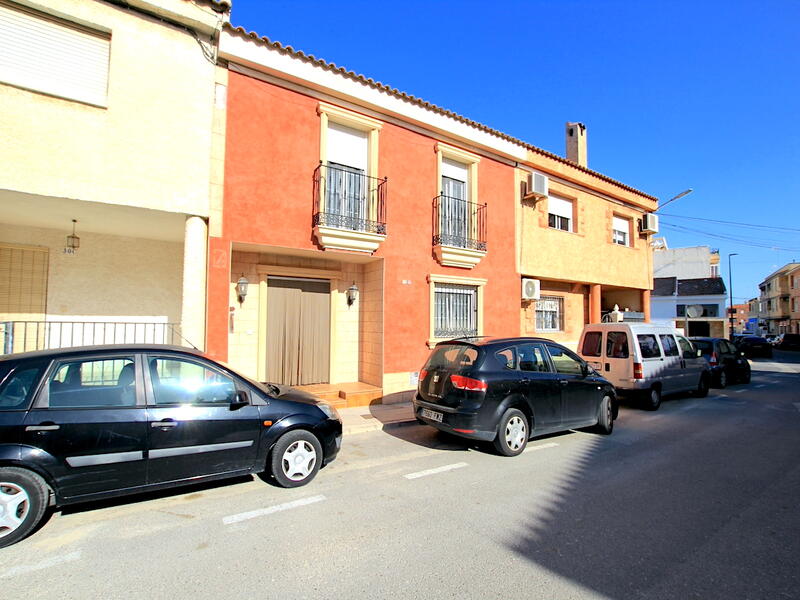 Radhus till salu i Benijófar, Alicante