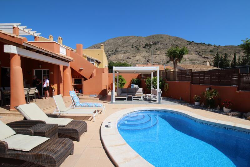 3 slaapkamer Villa Te koop