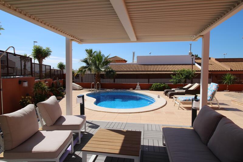 3 slaapkamer Villa Te koop