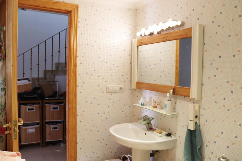 3 slaapkamer Gezinswoning Te koop