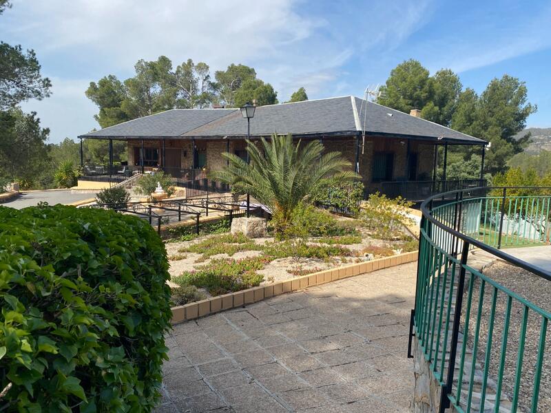 Country House for sale in Sax, Alicante