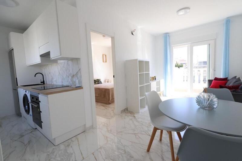 3 slaapkamer Gezinswoning Te koop