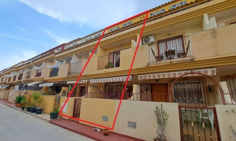 Duplex til salg i Orihuela Costa, Alicante