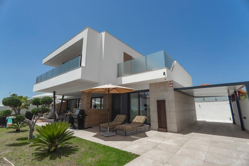 4 chambre Villa à vendre