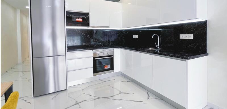 2 slaapkamer Appartement Te koop