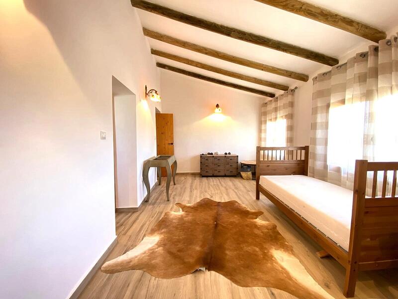 3 Cuarto Casa de Campo en venta