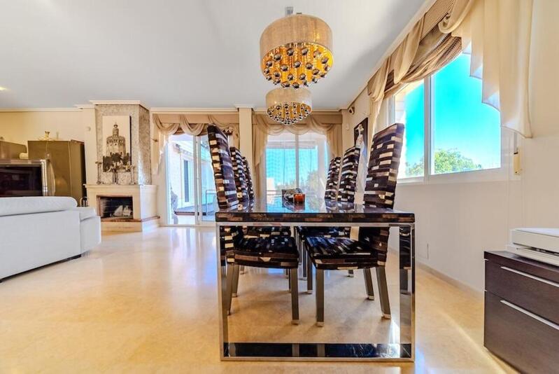 5 soveværelse Villa til salg