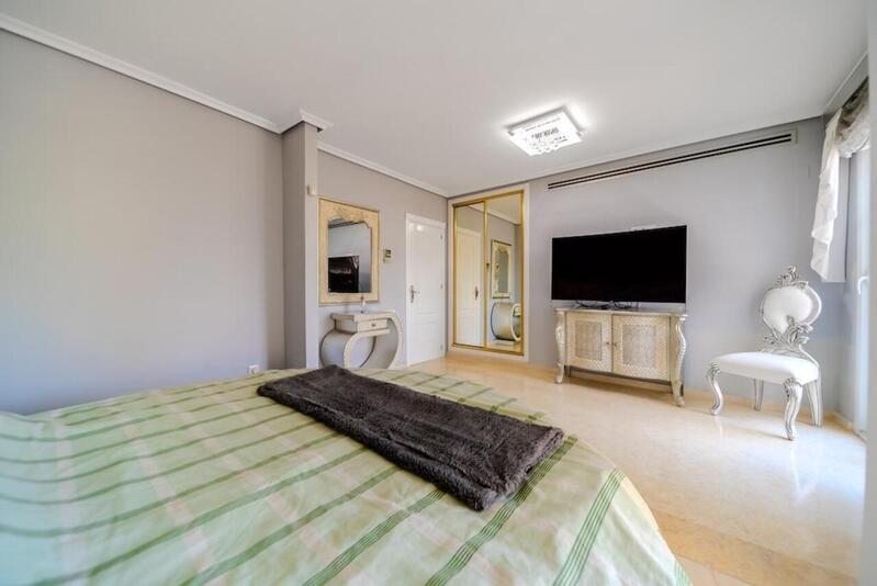 5 soveværelse Villa til salg