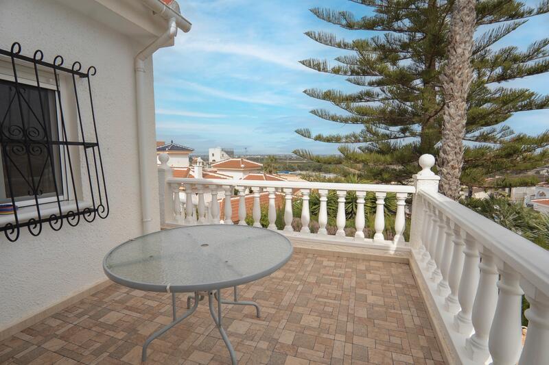 4 slaapkamer Villa Te koop