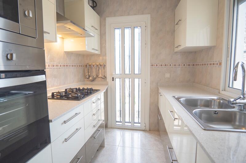 4 slaapkamer Villa Te koop