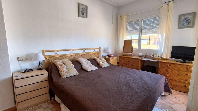 2 Schlafzimmer Villa zu verkaufen