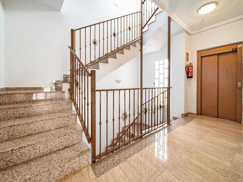 3 bedroom Apartment for sale