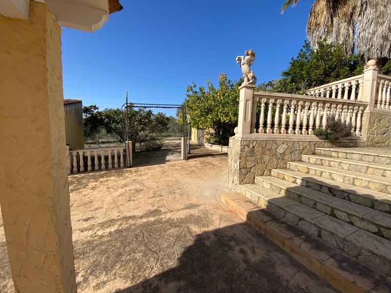 4 Schlafzimmer Villa zu verkaufen