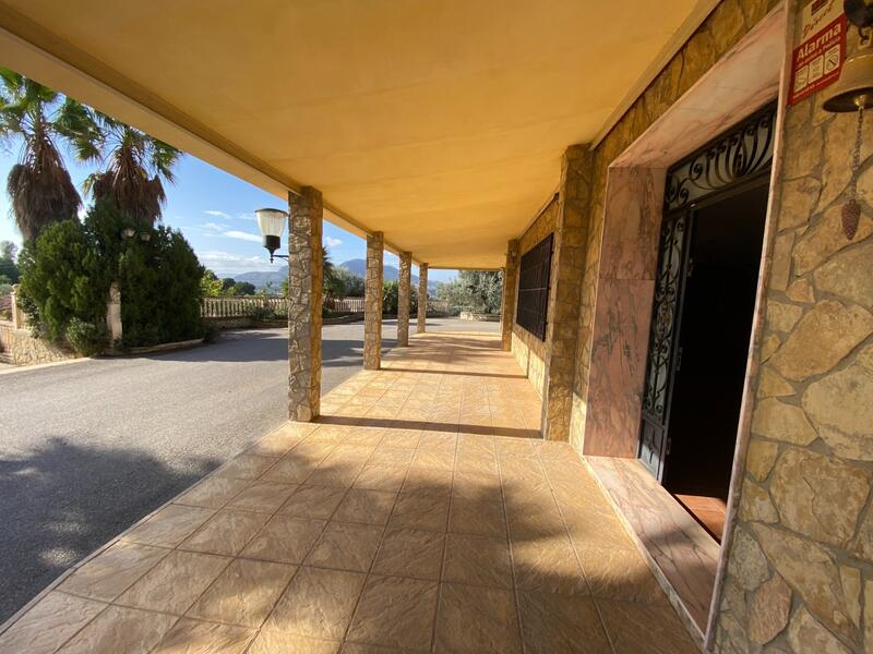 4 Schlafzimmer Villa zu verkaufen