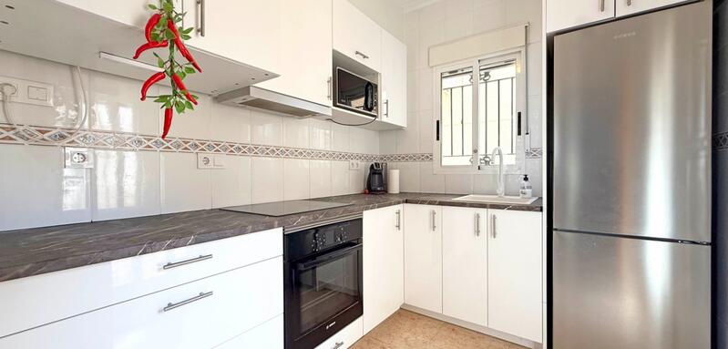 3 спальная комната вилла продается