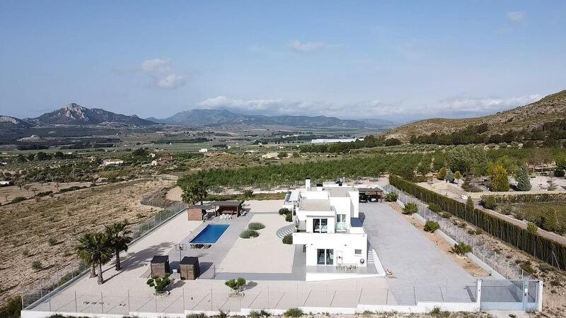 5 slaapkamer Villa Te koop