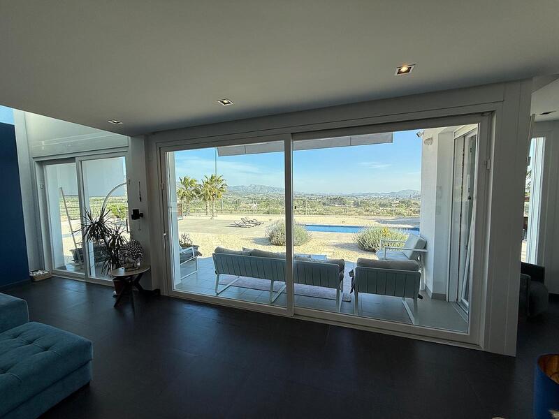 5 slaapkamer Villa Te koop