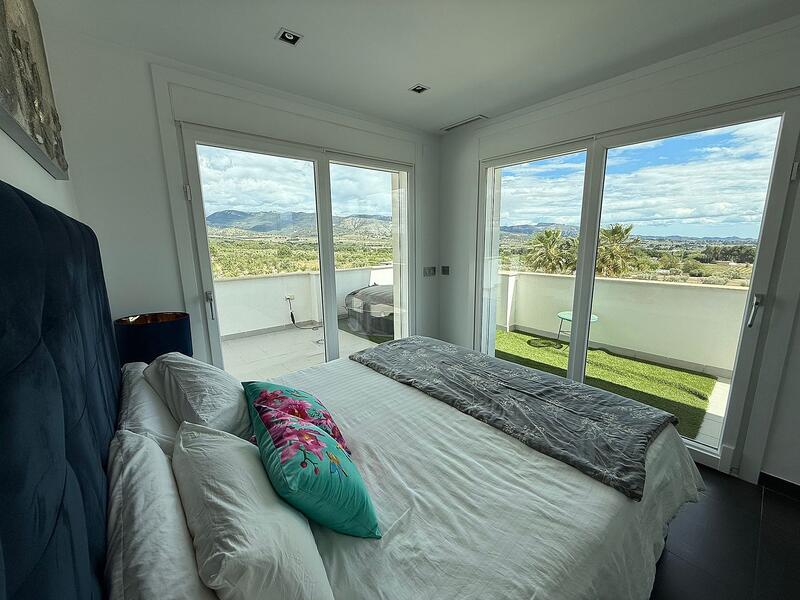 5 slaapkamer Villa Te koop