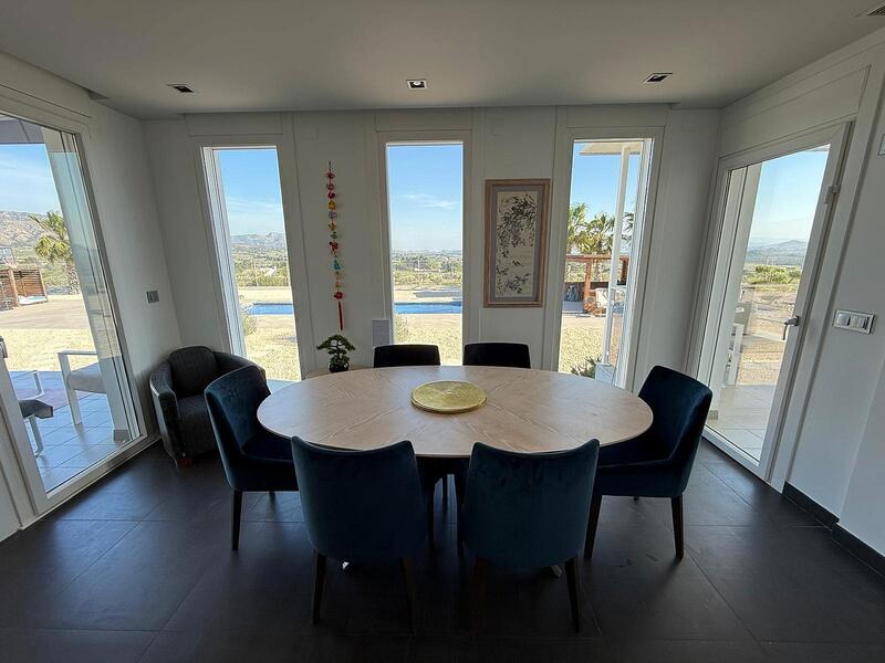 5 slaapkamer Villa Te koop
