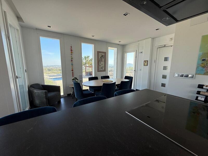 5 slaapkamer Villa Te koop