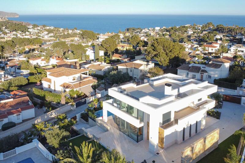 4 slaapkamer Villa Te koop