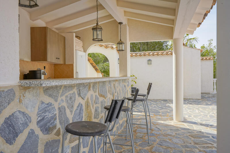 4 slaapkamer Villa Te koop