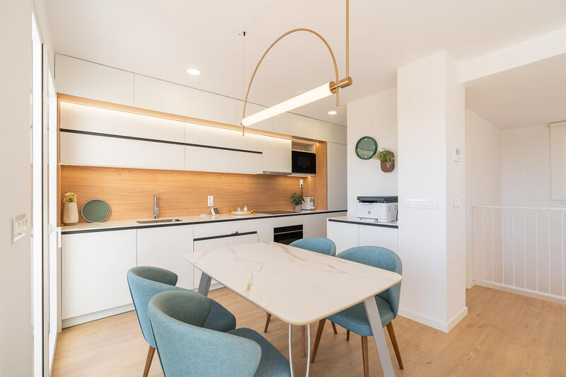 4 Schlafzimmer Stadthaus zu verkaufen