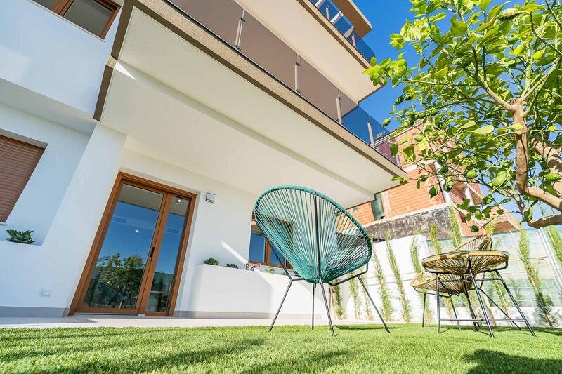 4 Schlafzimmer Stadthaus zu verkaufen