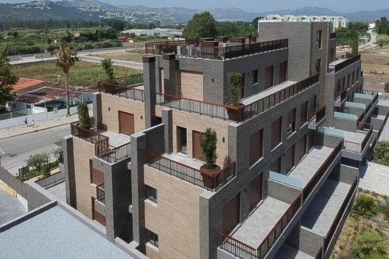 2 спальная комната квартира продается