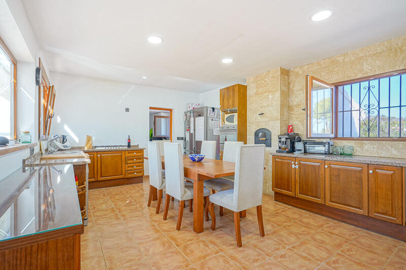 3 Cuarto Villa en venta