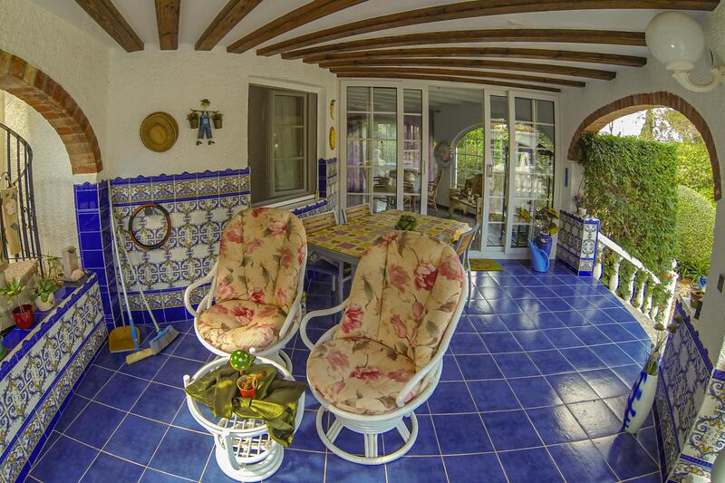 6 bedroom Villa for sale