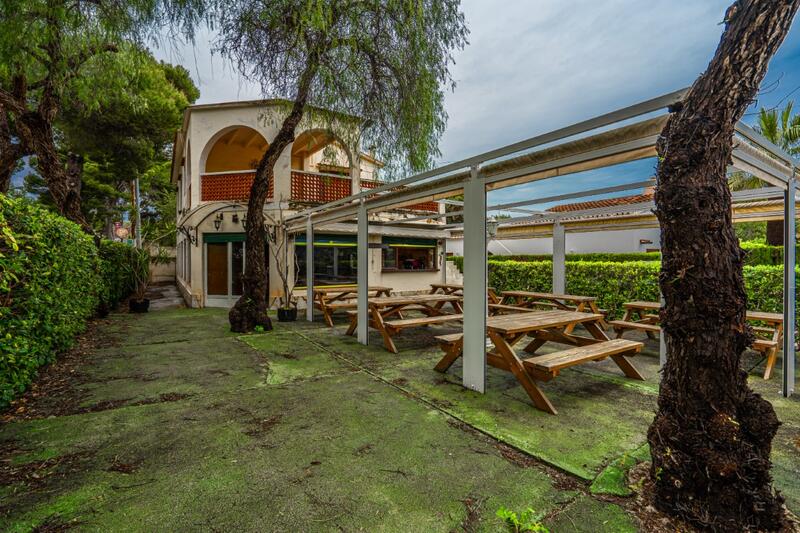 Villa til salgs i Denia, Alicante