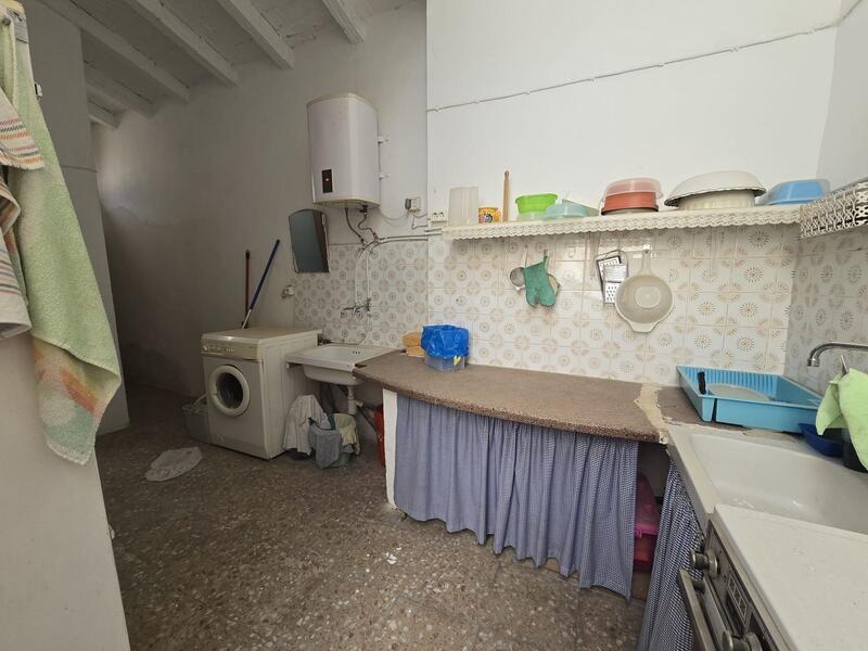 3 slaapkamer Gezinswoning Te koop
