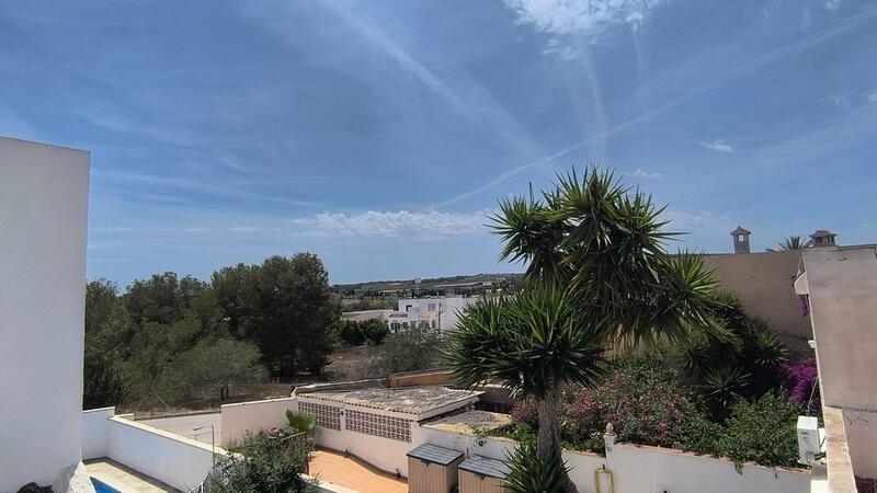 2 bedroom Villa for sale