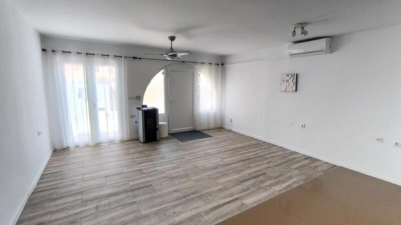 2 bedroom Villa for sale