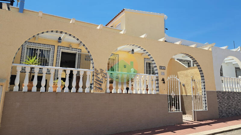Rekkehus til salgs i Camposol, Murcia
