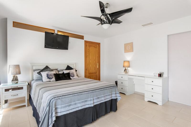 4 slaapkamer Landhuis Te koop